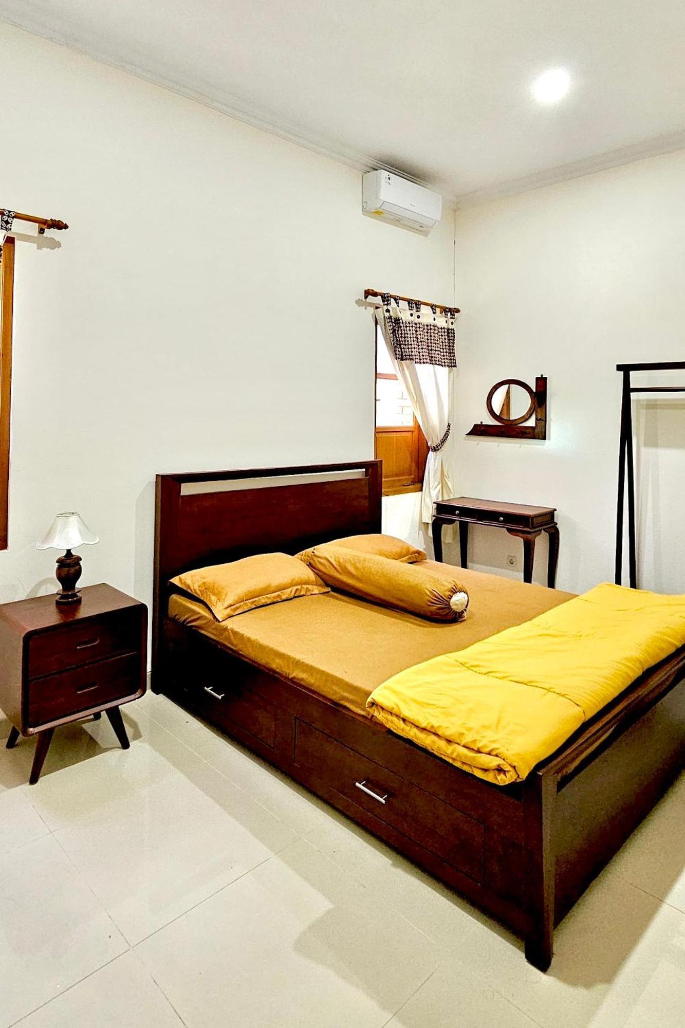 Omah Tabon Jogja - Close To Malioboro Yogyakarta Exterior foto